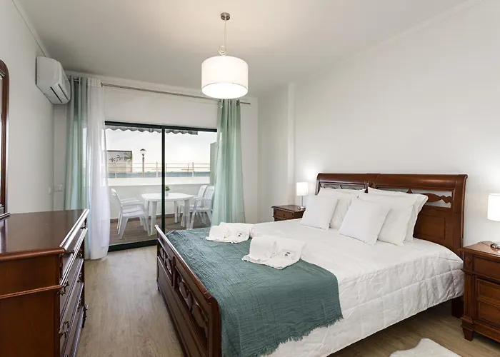 Miral 2 - Front With Pool Appartement