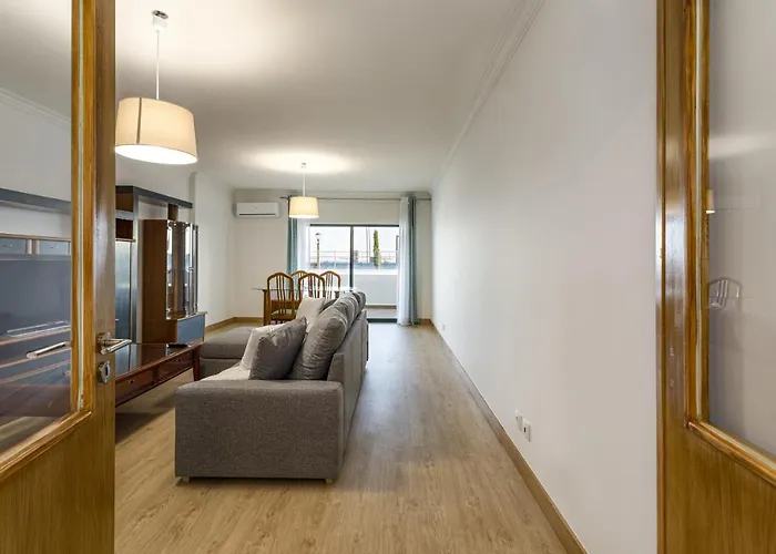 Miral 2 - Front With Pool Apartment