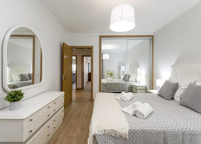 Apartment Miral 2 - Front With Pool Quarteira