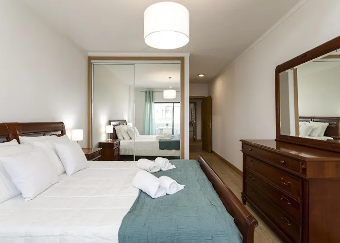 Apartment Miral 2 - Front With Pool Quarteira