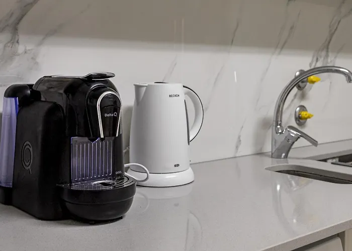 Miral 2 - Front With Pool Apartment